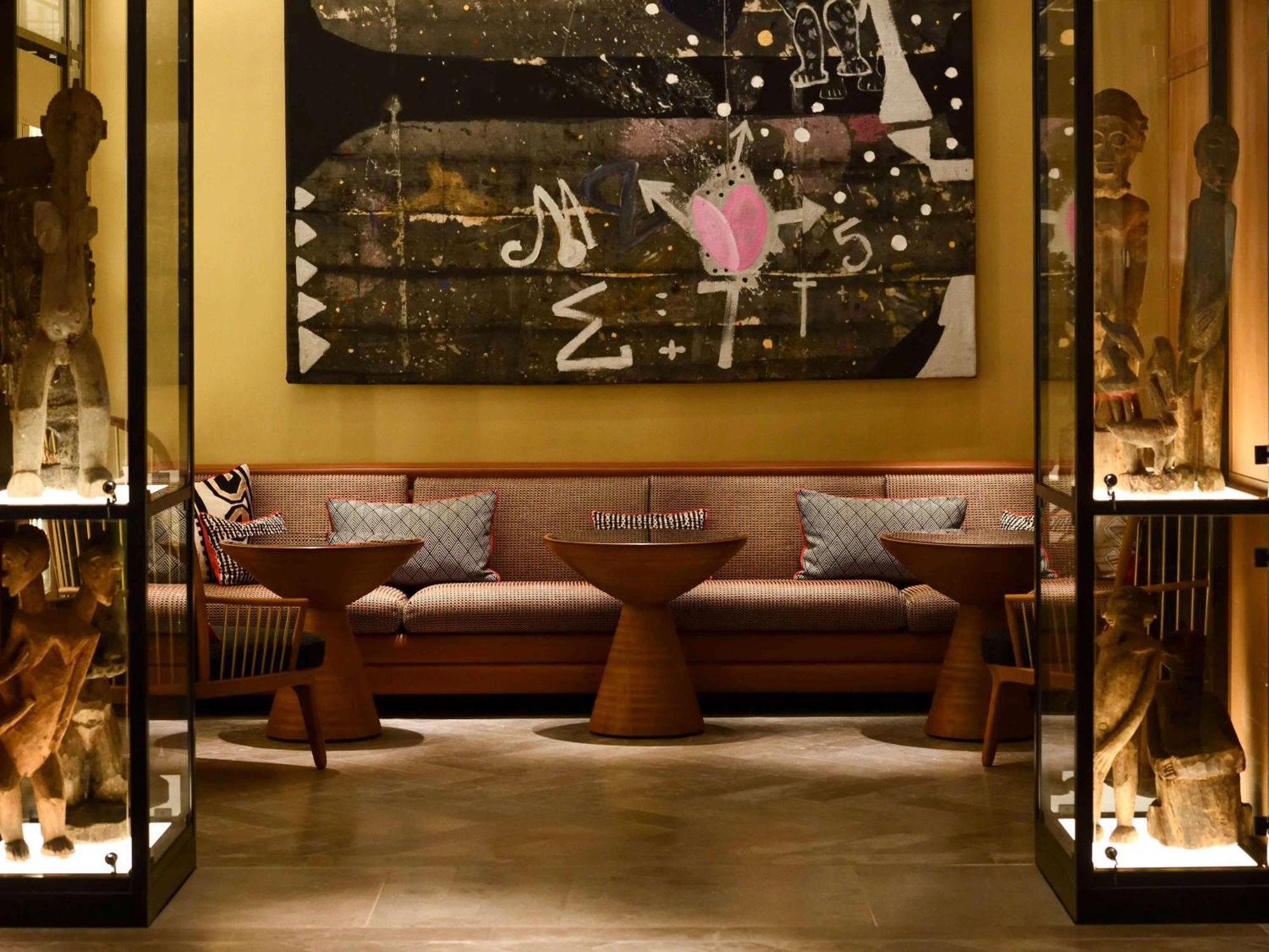 Moevenpick Hotel Abidjan Bagian luar foto
